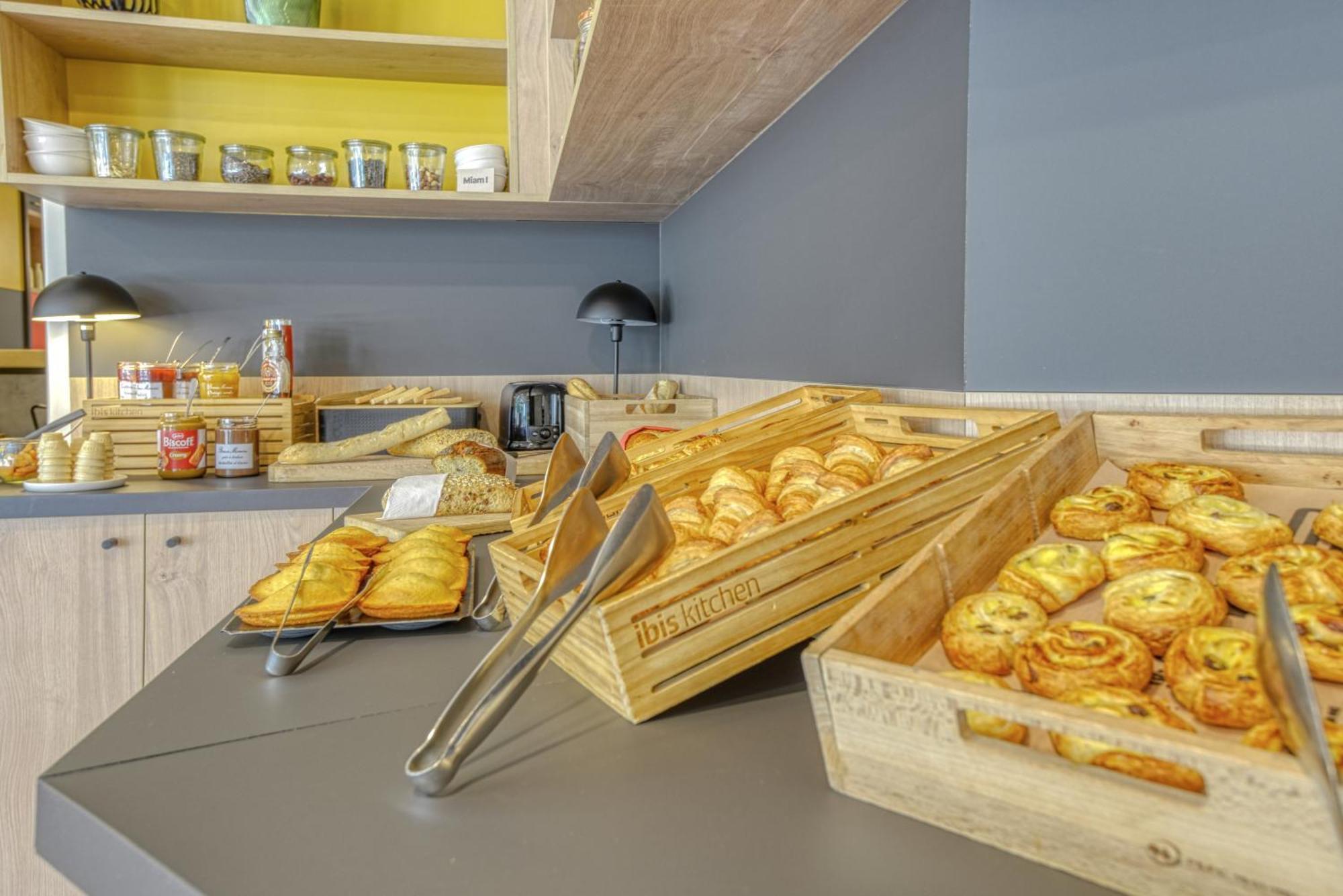 Ibis Cholet Hotel Ngoại thất bức ảnh